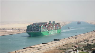 ارتفاع متوسط العبور اليومي لقناة السويس لـ68 سفينة خلال أكتوبر