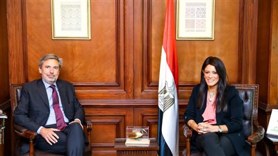 وزيرة التعاون الدولي تبحث مع السفير الإيطالي المرحلة الجديدة من برنامج مبادلة الديون