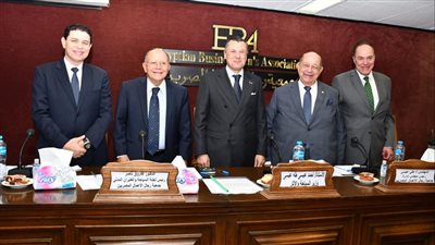 مطالبات بتيسيرات في مبادرة إحلال وتجديد الفنادق التي أطلقها البنك المركزي