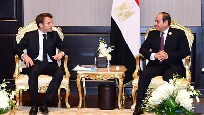 شراكة وتعاون قديم.. قمة هامة بين السيسي وماكرون في شرم الشيخ