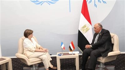 سامح شكري يستقبل وزيرة خارجية فرنسا على هامش مؤتمر شرم الشيخ لتغير المناخ