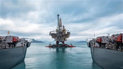 انخفاض أسعار النفط 2%