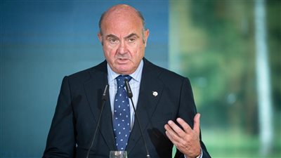 نائب رئيس البنك المركزي الأوروبي : التضخم بمنطقة اليورو يقترب من الذروة