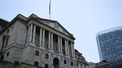 ترقب لبيانات التضخم في إنجلترا وتوقعات سعر الفائدة