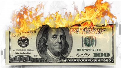 إنهيار السوق السوداء..الفجوة تهبط لـ 30 قرشا..وتماسك الجنيه في البنوك