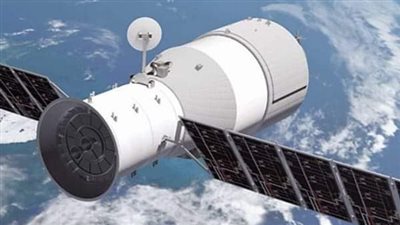 اطلاق  اول قمر صناعي كويتي من منصة فلوريدا  بالولايات المتحدة الأمريكية( كويت سات)