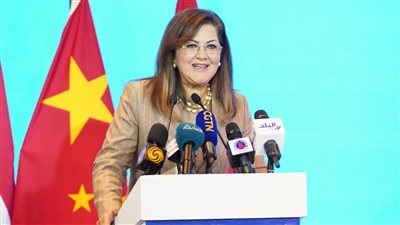 وزيرة التخطيط: الحكومة تركز على القدرة التنافسية لقطاعات الصناعة والزراعة والاتصالات