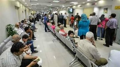 فروع بنكا الأهلى ومصر تكتظ بالمواطنين لشراء شهادات الـ 25 %