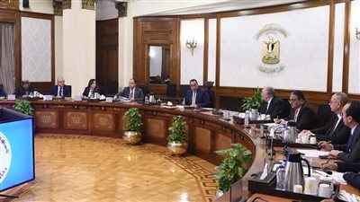 بحضور «المركزي».. مدبولي يستعرض مبادرة جديدة لدعم الصناعة والزراعة بـ150 مليار جنيه