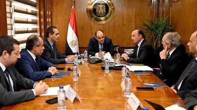 6 مقترحات من رؤساء المجالس التصدرية لدفع حركة الصادرات المصرية