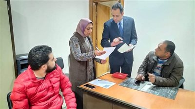 القوى العاملة: تشغيل  19 من ذوى الهمم بشركة للملابس الجاهزة بالاسكندرية