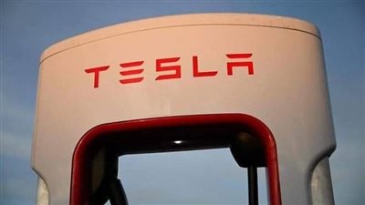 تسلا تستدعي 362 ألف سيارة لتحديث برنامج القيادة الذاتية