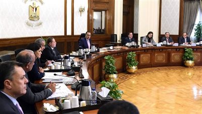 مدبولي يبحث موارد واستخدامات النقد الأجنبي وجهود تعزيز الحصيلة من العملة الصعبة