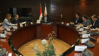 وزير النقل يبحث فرص ومجالات التعاون المشترك مع البنك الأوروبي