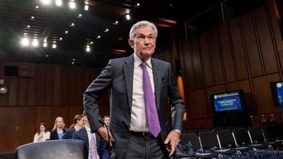 مكالمة مسربة لرئيس الاحتياطي الفيدرالي يشيد بمحافظ المركزي الروسي.. ويؤكد اقتراب الركود