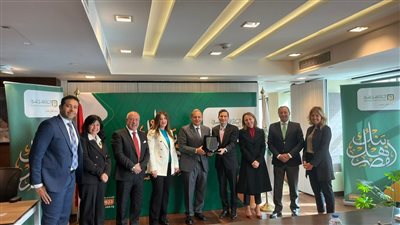 شركة فيزا تمنح البنك الأهلي المصري جائزة