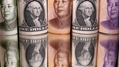 وداعاً للدولار.. اليوان الصينى بإمكانه إقصاء العملة الأمريكية في هذا الموعد