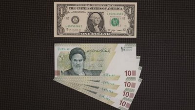 الريال الإيراني يواصل الارتفاع أمام الدولار 