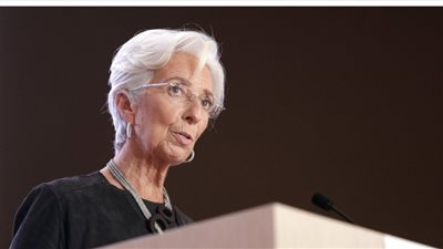 مصادر: إنقاذ كريدي سويس شجع المركزي الأوروبي على رفع سعر الفائدة