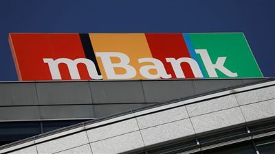 موديز تخفض تصنيف mBank البولندي