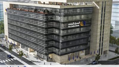 أشرف القاضي : تطبيقات العمل التطوعي تمثل 80% من أعمال التنمية المجتمعية المستدامة بالمصرف المتحد