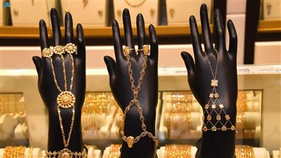اسعار الذهب في التعاملات الصباحية اليوم الثلاثاء 25-4-2023