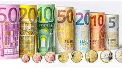 سعر اليورو أمام الجنيه المصري في تعاملات اليوم السبت 6-5-2023