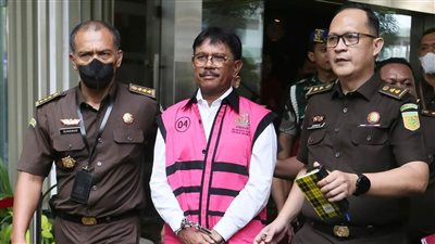 اعتقال وزير الاتصالات الإندونيسى فى اتهامات متعلقة بالفساد