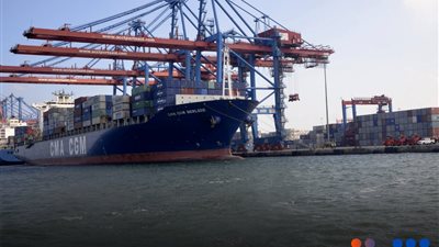 ميناء بورسعيد ضمن أفضل موانئ على مستوى العالم