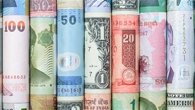 تراجع عملات الأسواق الناشئة مع صعود الدولار بسبب حذر الفيدرالي