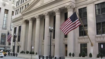 فيتش تبقي التصنيف الائتماني لأمريكا تحت المراقبة السلبية