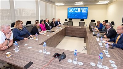 اقتصادية قناة السويس تبحث مع وفد من المجر سبل الاستثمار بالقطاعات المستهدفة