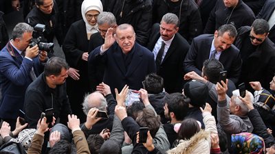 تحديات اقتصادية هائلة وأزمات تقترب.. ماذا ينتظر الرئيس التركي أردوغان في ولايته الجديدة