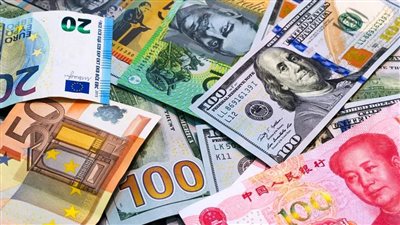 اسعار العملات أمام الجنيه المصري في تعاملات اليوم الإثنين 12-6-2023