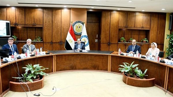 اجتماع وزير البترول