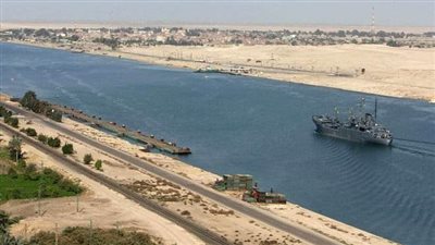 هيئة قناة السويس تعتزم بيع 20% من شركة تابعة في طرح تجريبي