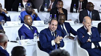 الرئيس السيسي يحرج فرنسا والدول الأوروبية بتخصيص 100 مليار دولار للقارة السمراء