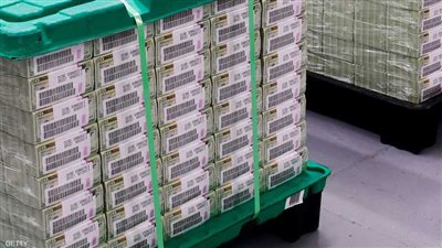 سعر الدولار أمام الجنيه المصري في تعاملات اليوم الإثنين 26-6-2023