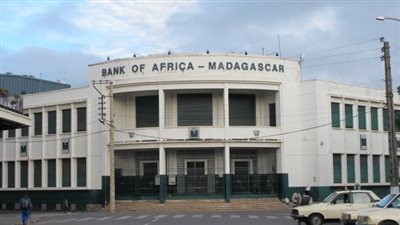 محافظ البنك المركزي في مدغشقر يخطط لاستخدام الذهب لتعزيز الاحتياطيات الرسمية