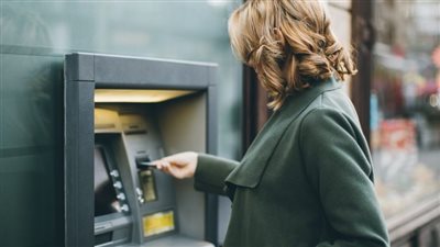 هل يتيح بنك مصر معرفة نهاية مدة شهادة الادخار من خلال ماكينة ATM؟