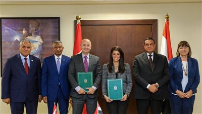 المشاط توقع اتفاقية منحة بـ10 ملايين دولار كندي لتنفيذ مشروع الزراعة الذكية مناخيًا