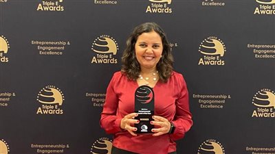 «جامعة النيل» والمدير التنفيذي لمبادرة رواد النيل تفوزان بجوائز «Triple E Awards» العالمية