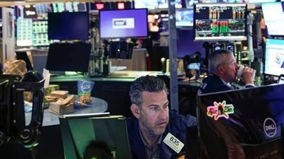الأسهم الأمريكية تغلق دون تغير يذكر بعد رفع الفائدة