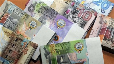سعر الدينار الكويتي أمام الجنيه المصري في تعاملات اليوم الخميس 3-8-2023