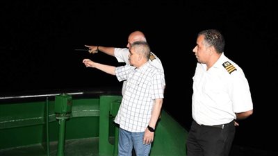 ربيع: تحديد موقع القاطرة الغارقة وانتظام الملاحة من اتجاه الجنوب خلال ساعات  