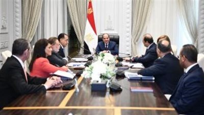 اجتماع ساخن في الرئاسة بحضور محافظ البنك المركزي.. إيه اللي حصل؟