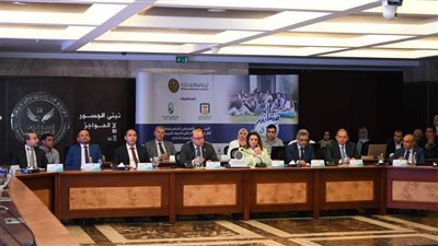 مرونة وحماية.. تفاصيل طرح الأهلى المصري وثقة معاش بكره بالدولار