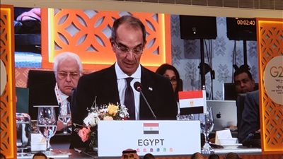 وزير الاتصالات يستعرض تجربة مصر فى مجالات تطوير البنية التحتية الرقمية والأمن السيبرانى