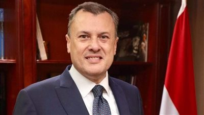 وزير السياحة والآثار يلتقي مع سفير الهند بالقاهرة