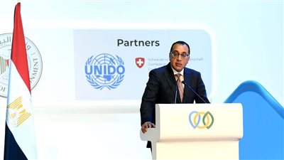 مدبولي: لدينا اقتناع راسخ بأن يلعب القطاع الخاص دورًا رائدًا في تنمية الاقتصاد الأخضر